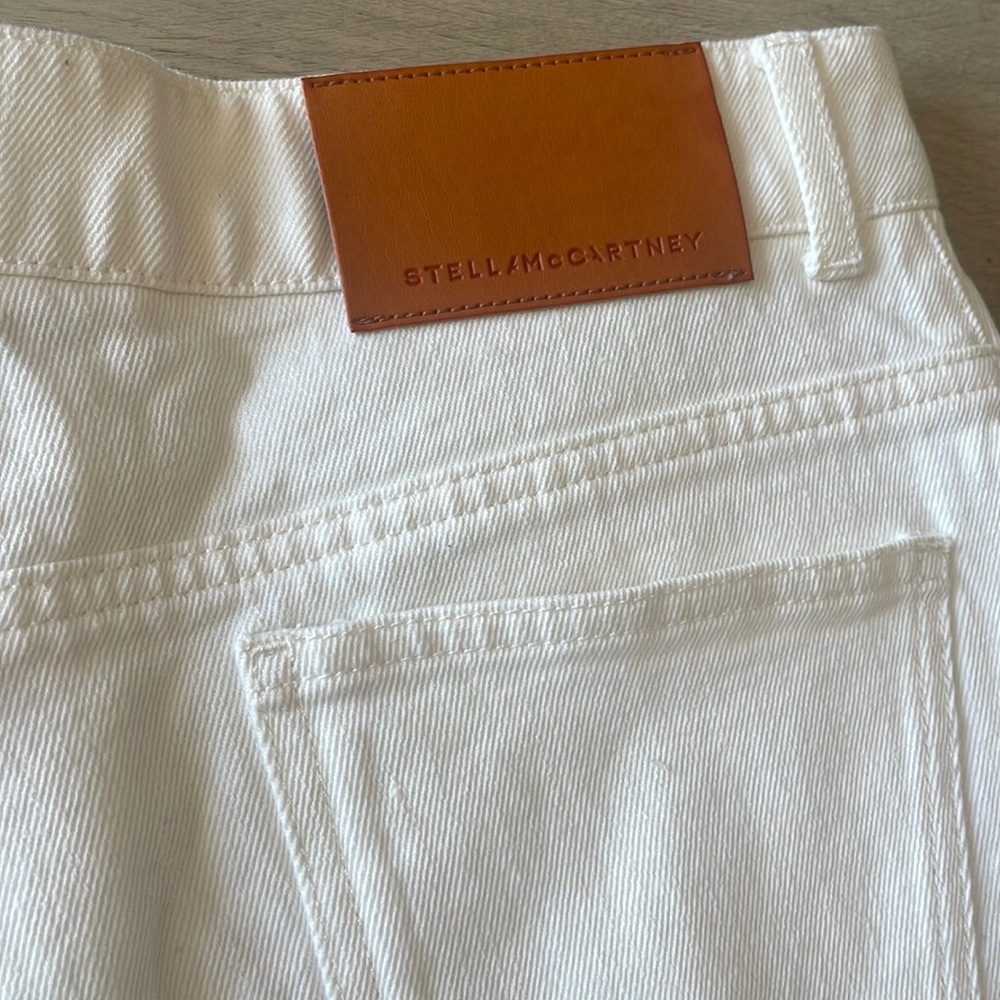 Stella McCartney White Denim Shorts With Logo - Picture 8 of 8